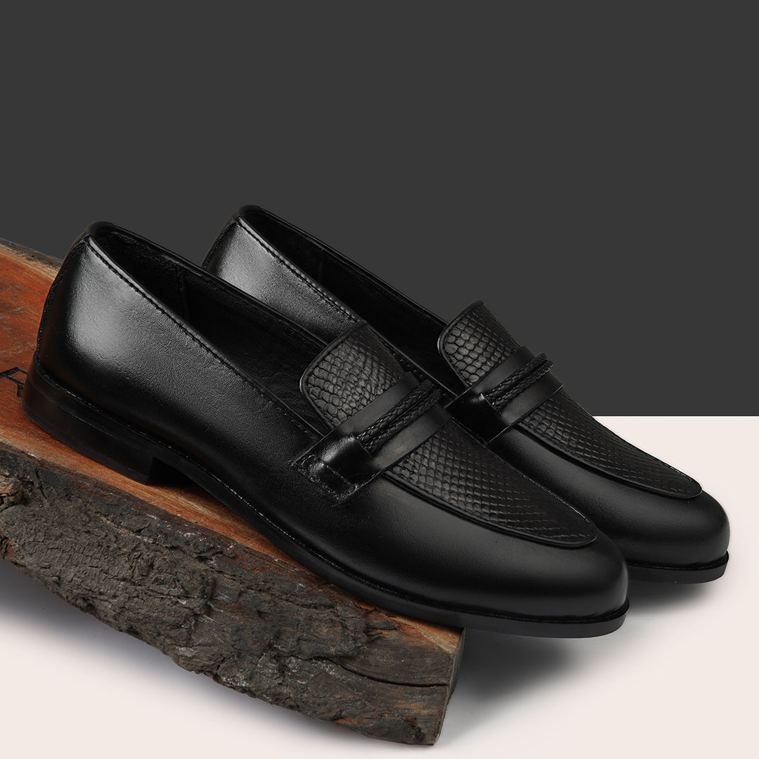 Monarch Crest-BLK