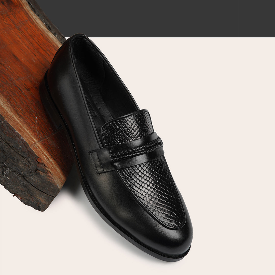 Monarch Crest-BLK